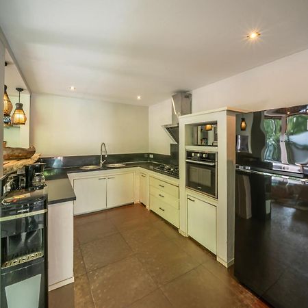 Villa Koala, 2Br Close To W, Potato Head And Shi Shi Seminyak  Luaran gambar